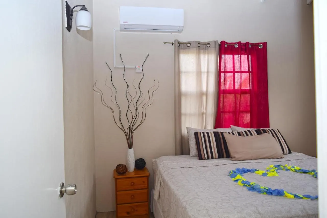 Justinn Apartments Gros Islet